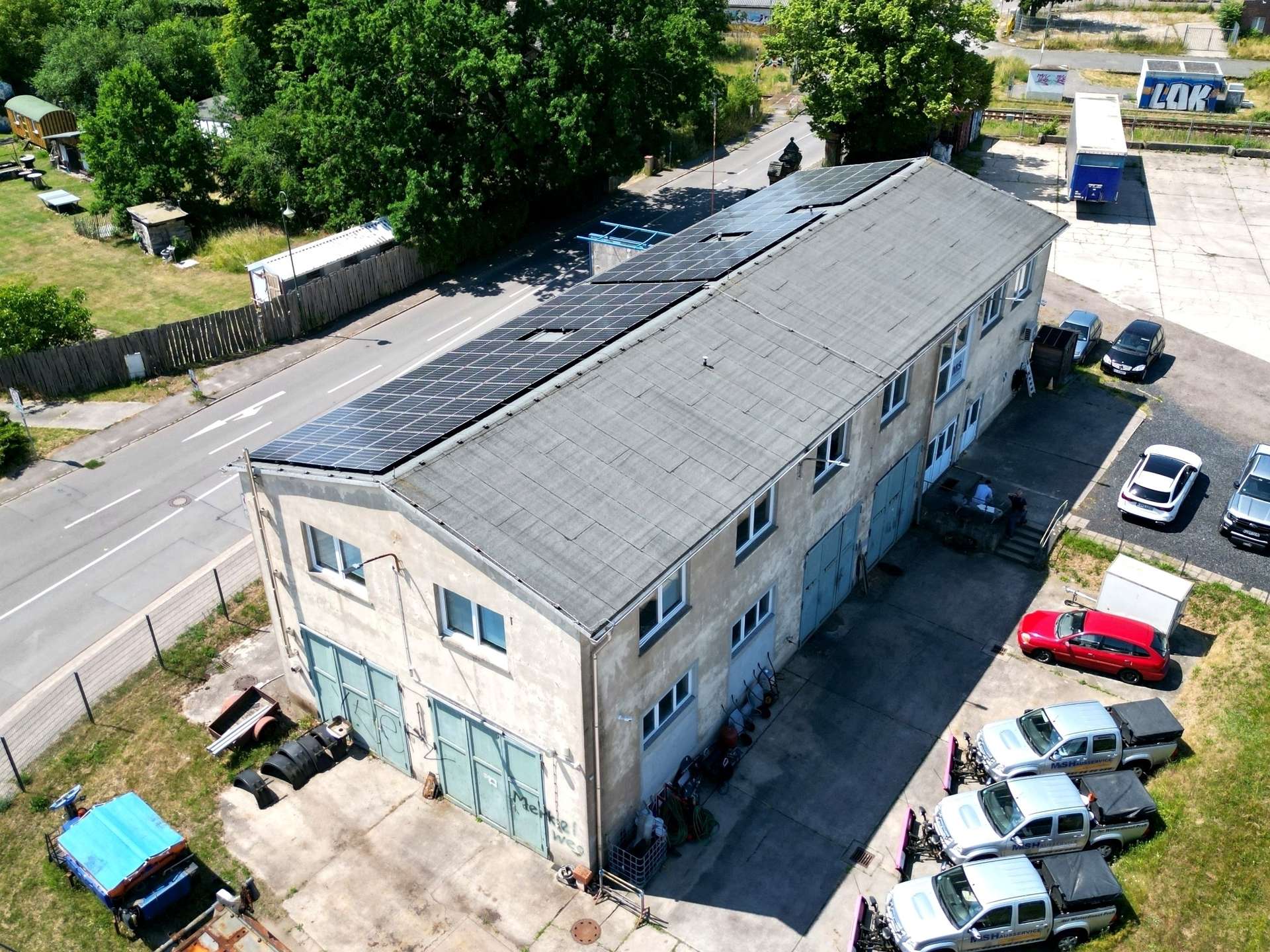 Hauptgebäude I Büro