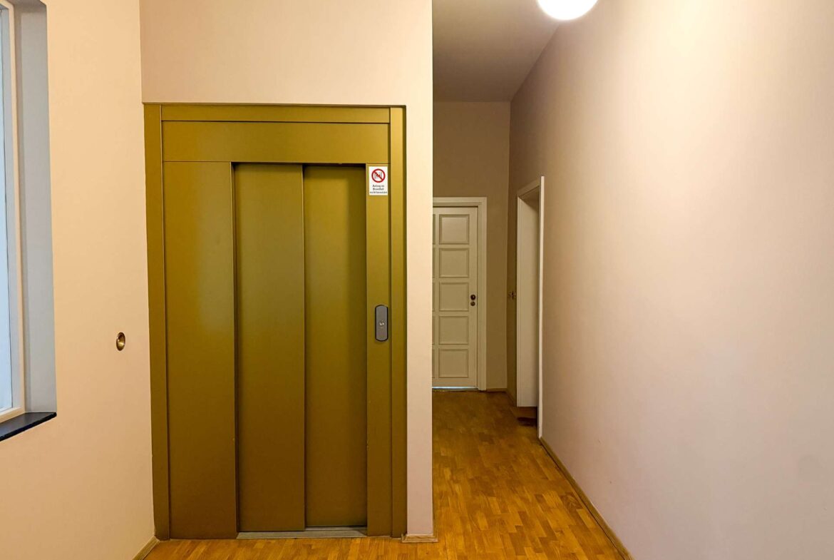 Aufzug