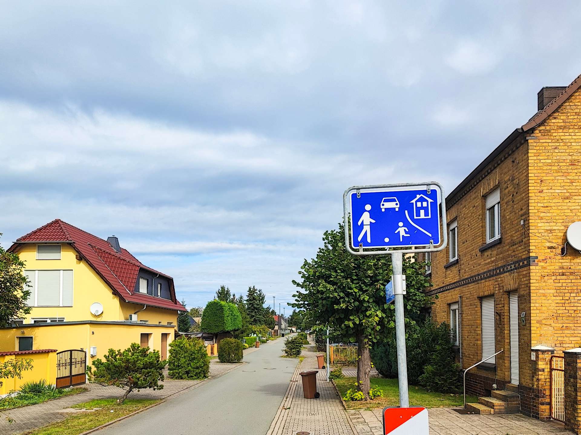 ruhige Anliegerstraße