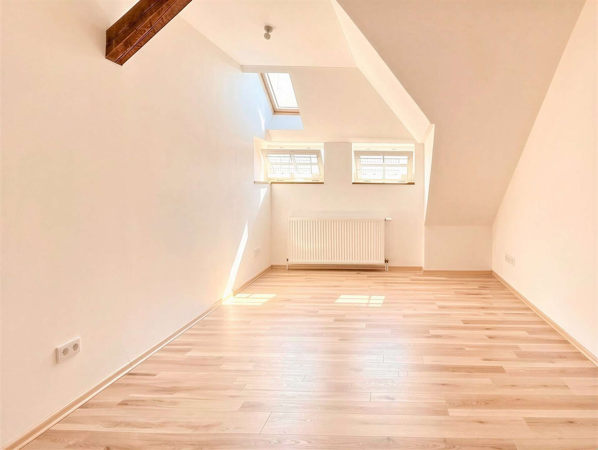 Schlafzimmer 2 - (KI)