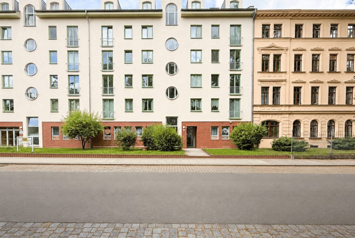 Straßenansicht