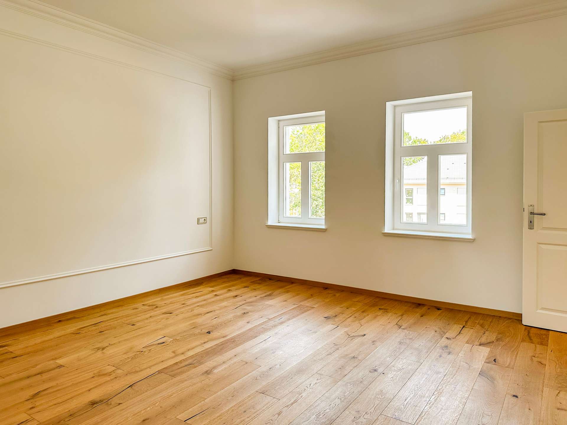 Helles Masterschlafzimmer