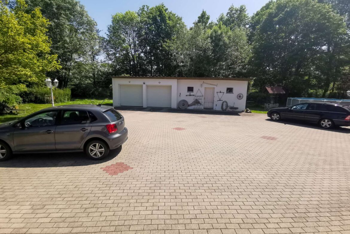 Grundstück