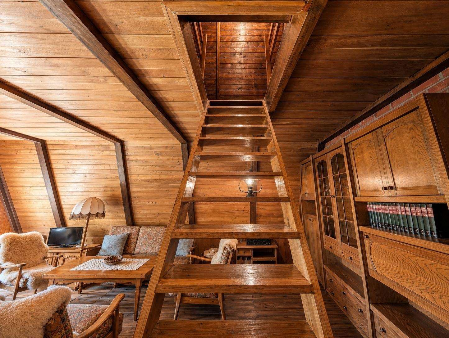 Finnhütte Treppe nach oben