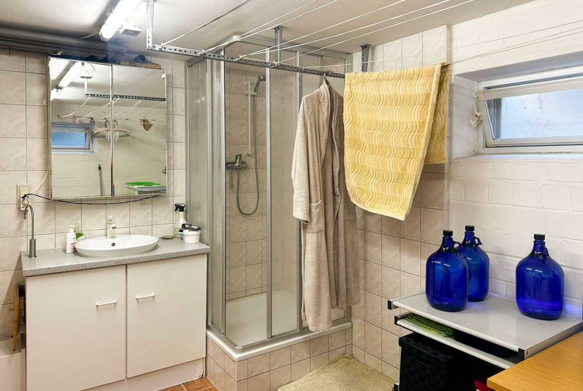 Hauswirtschaftsraum im KG