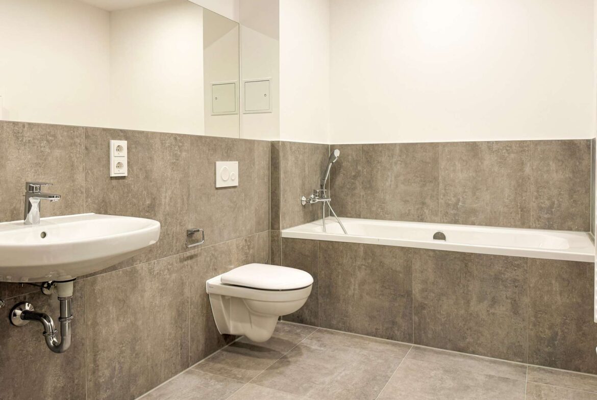 Badezimmer mit Wanne