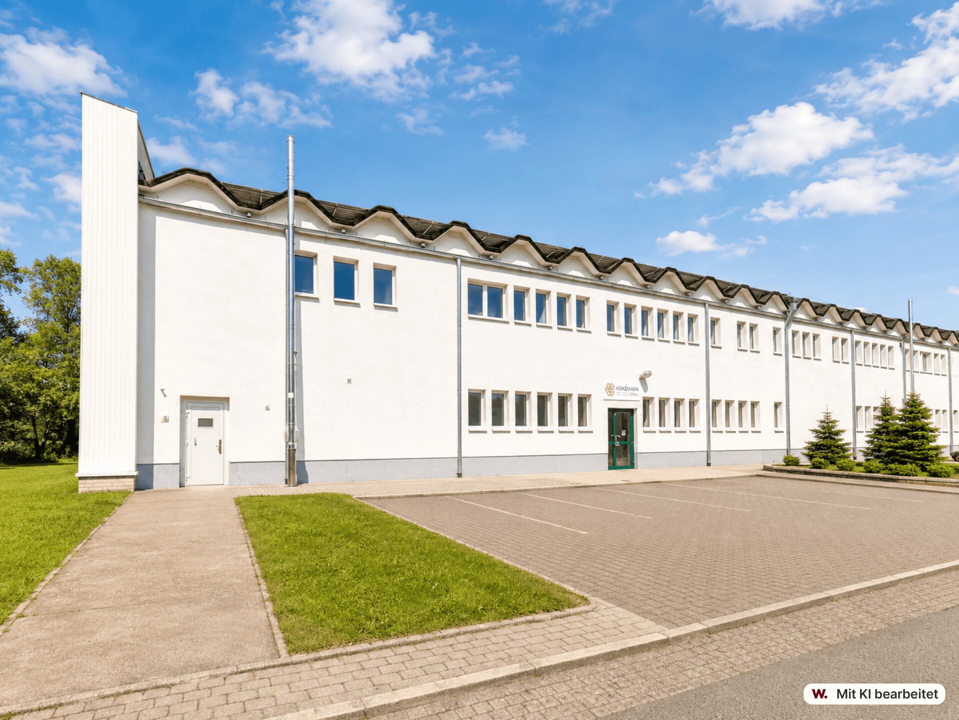 Parkplätze vor dem Haus