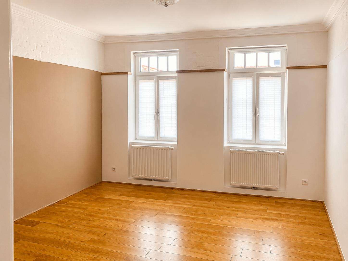 2. OG Schlafzimmer 
