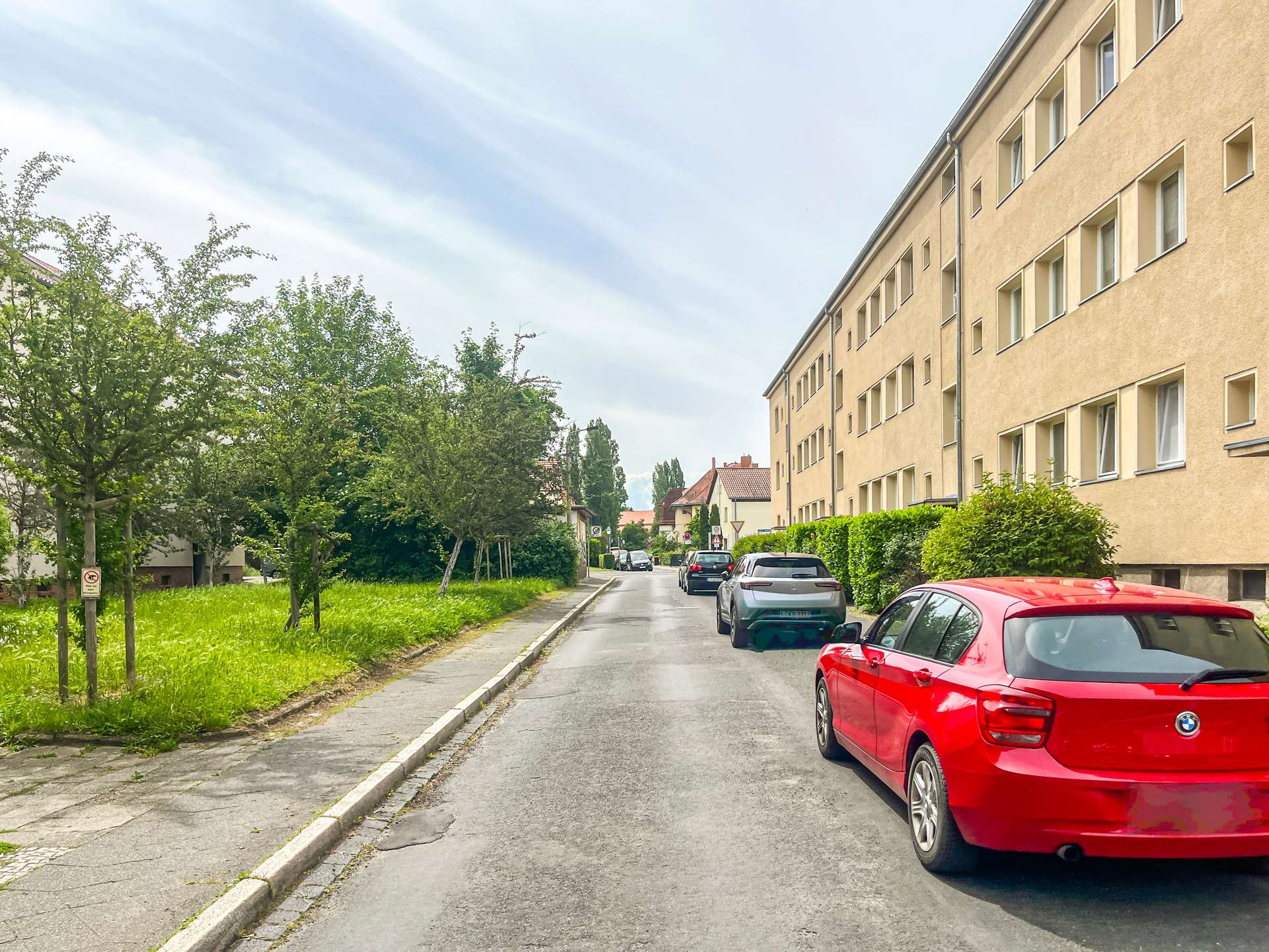 Blick zur Straße