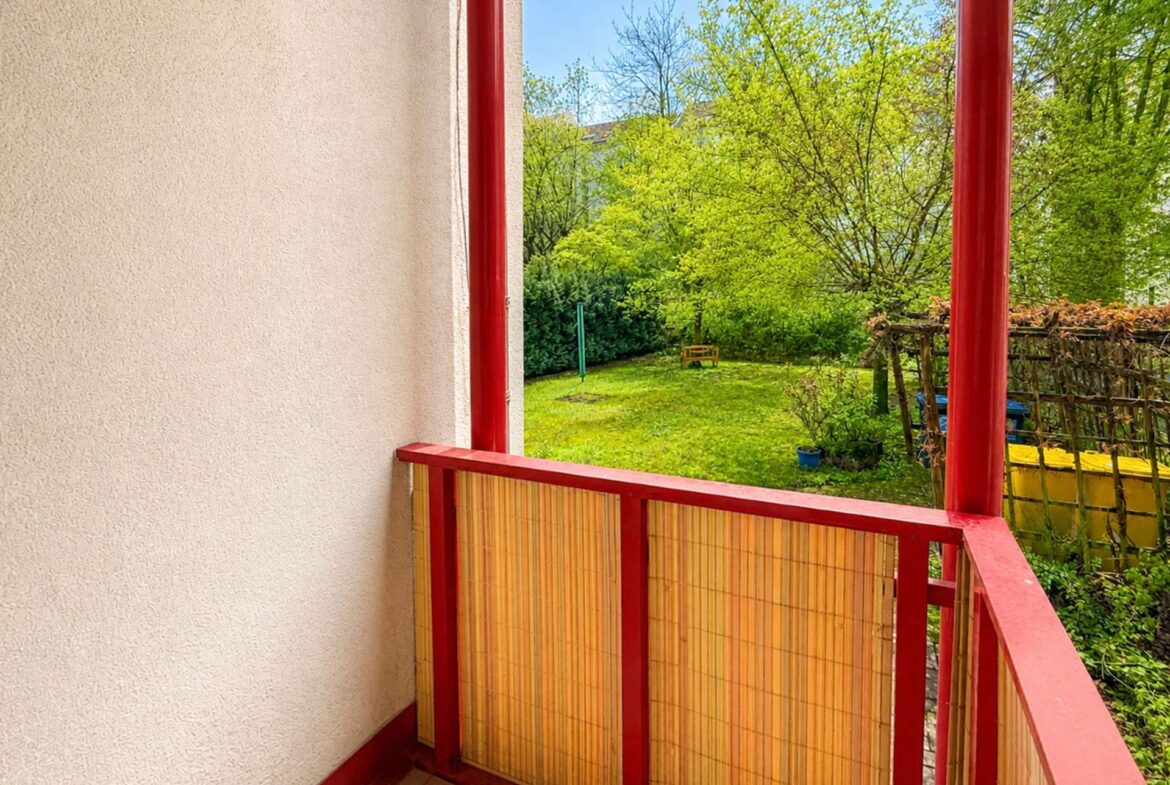 Balkon zum Innenhof