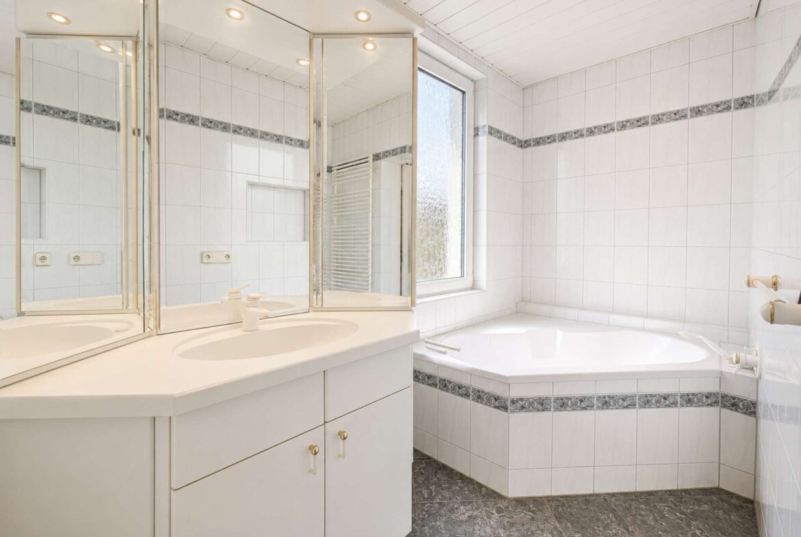 OG Bad Badewanne
