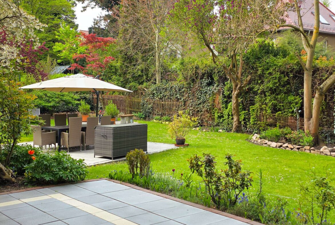 Terrasse im EG