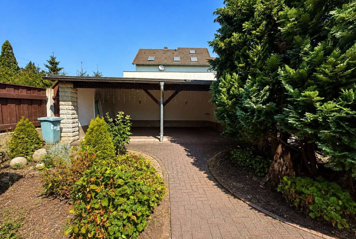 Carport