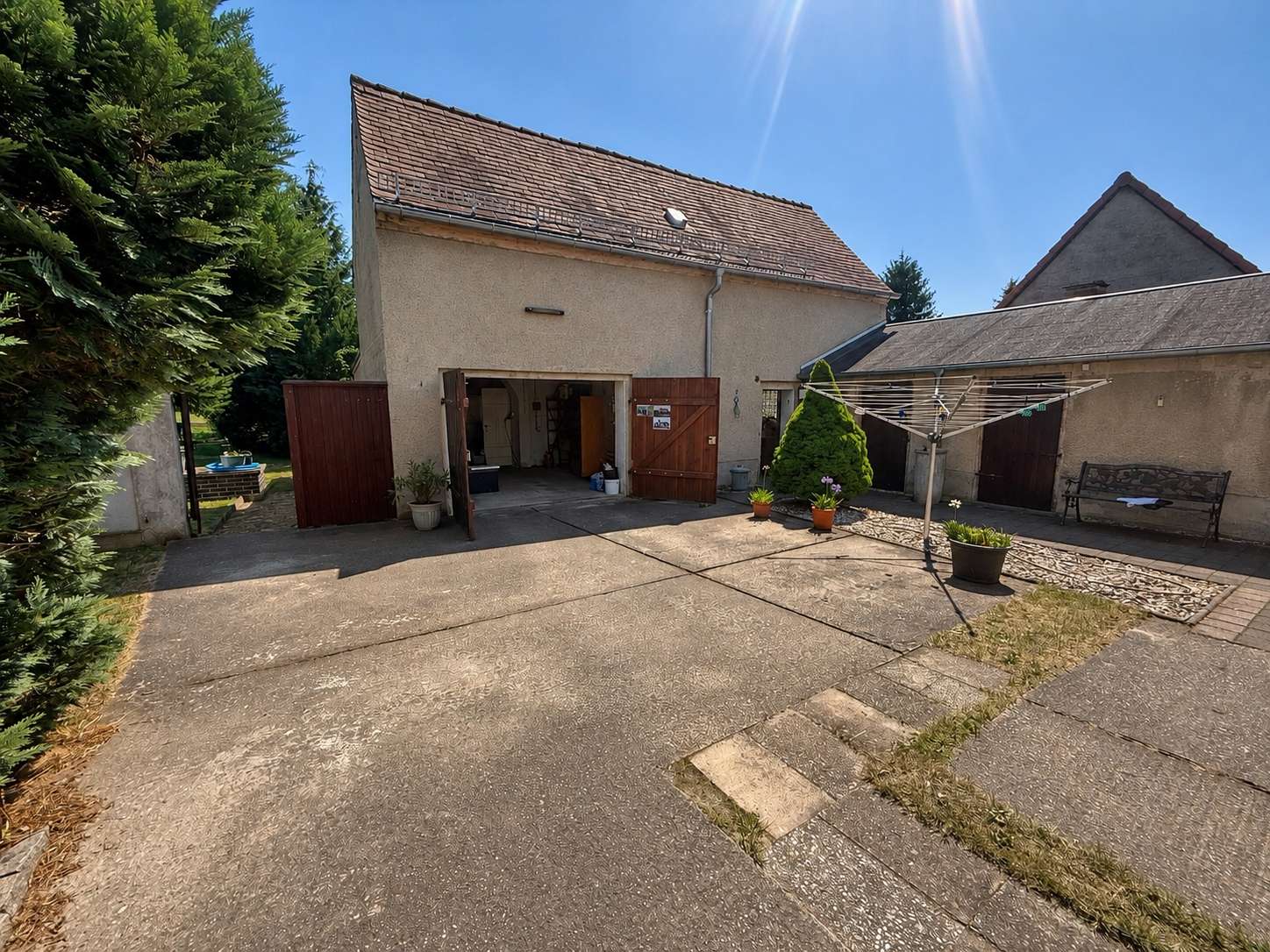 Garage