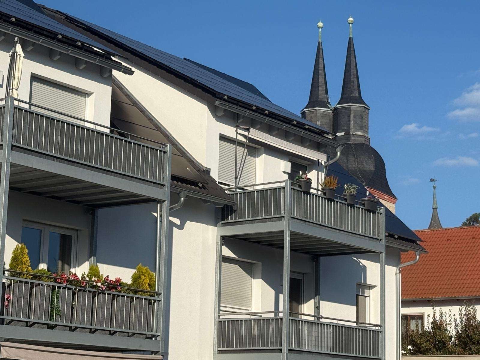 Gepflegtes Mehrfamilienhaus