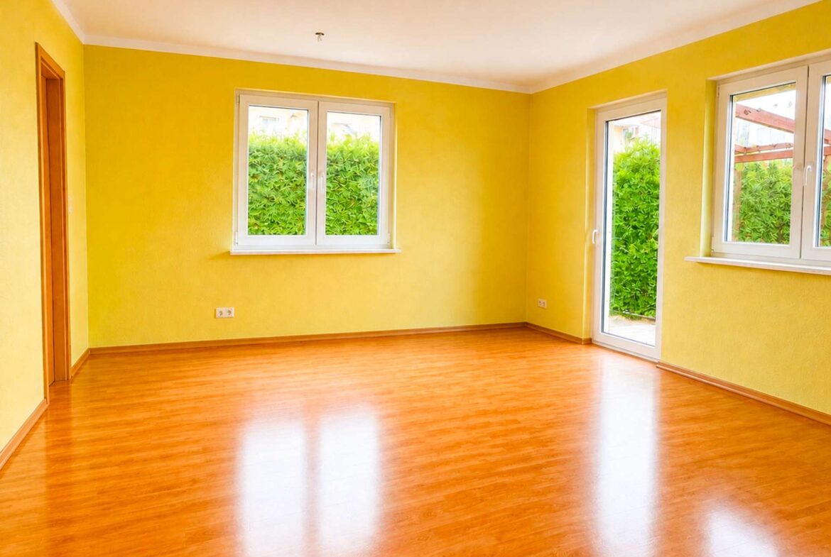 Wohnzimmer (KI-geräumt)