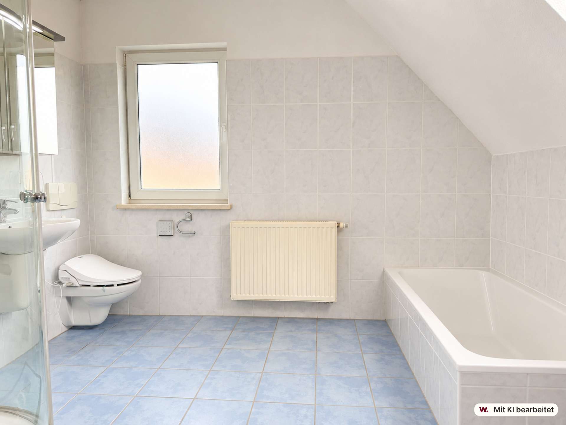 Badezimmer (KI-beräumt)