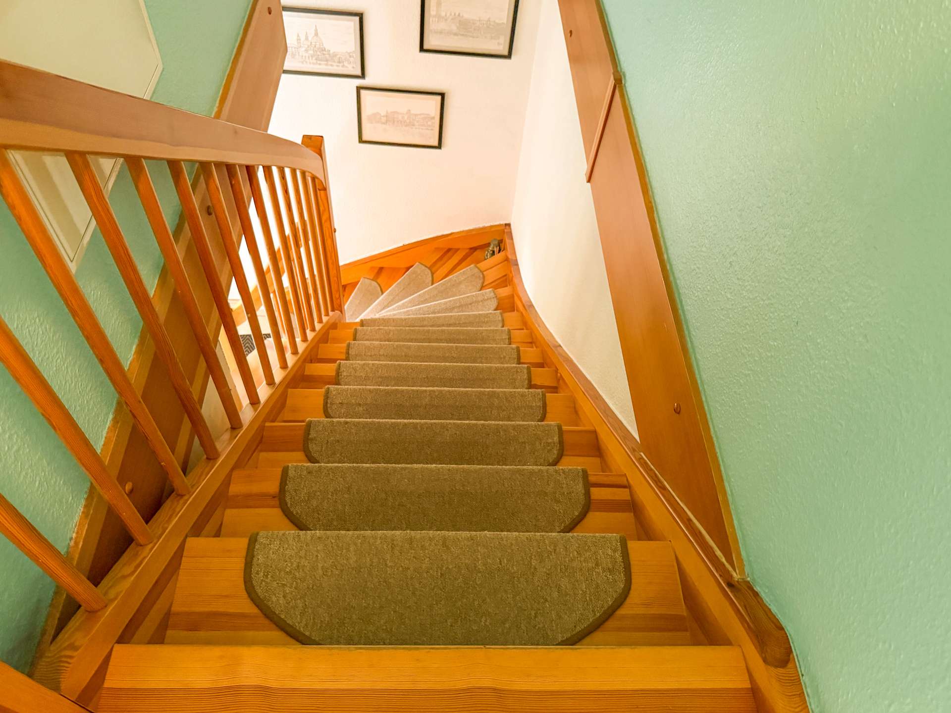 Treppe zum OG