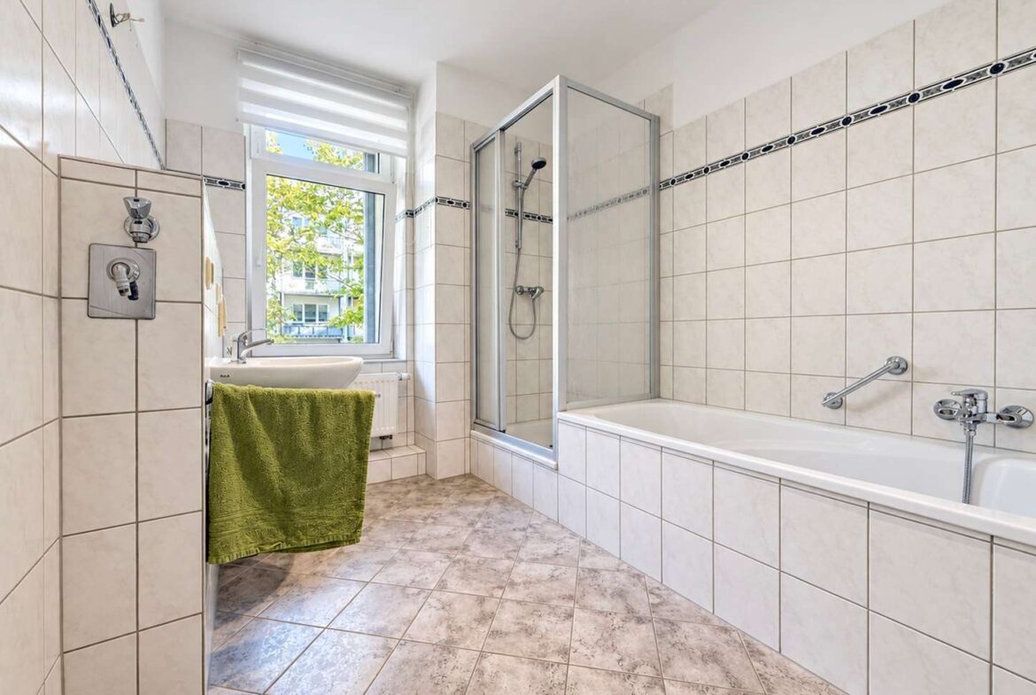 Wanne u. Dusche