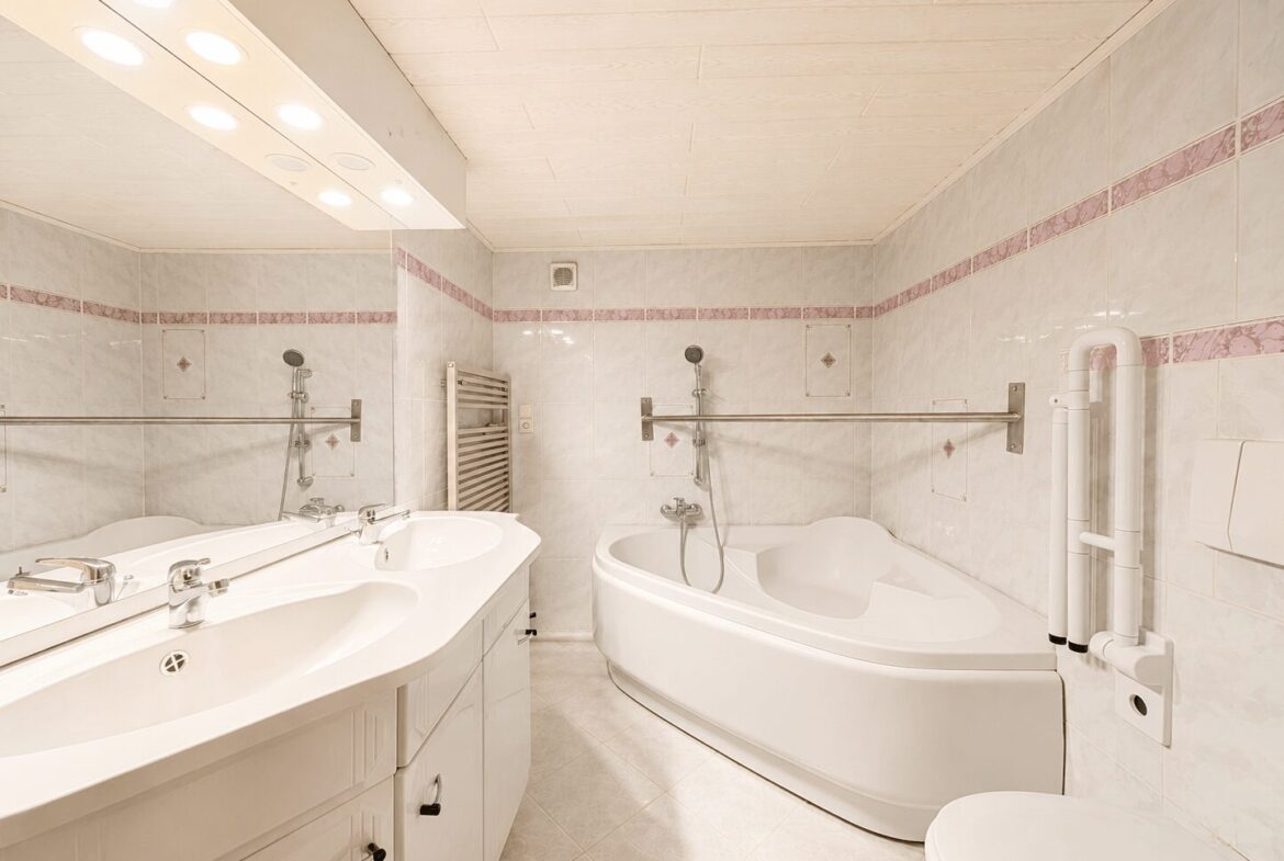 OG Badezimmer