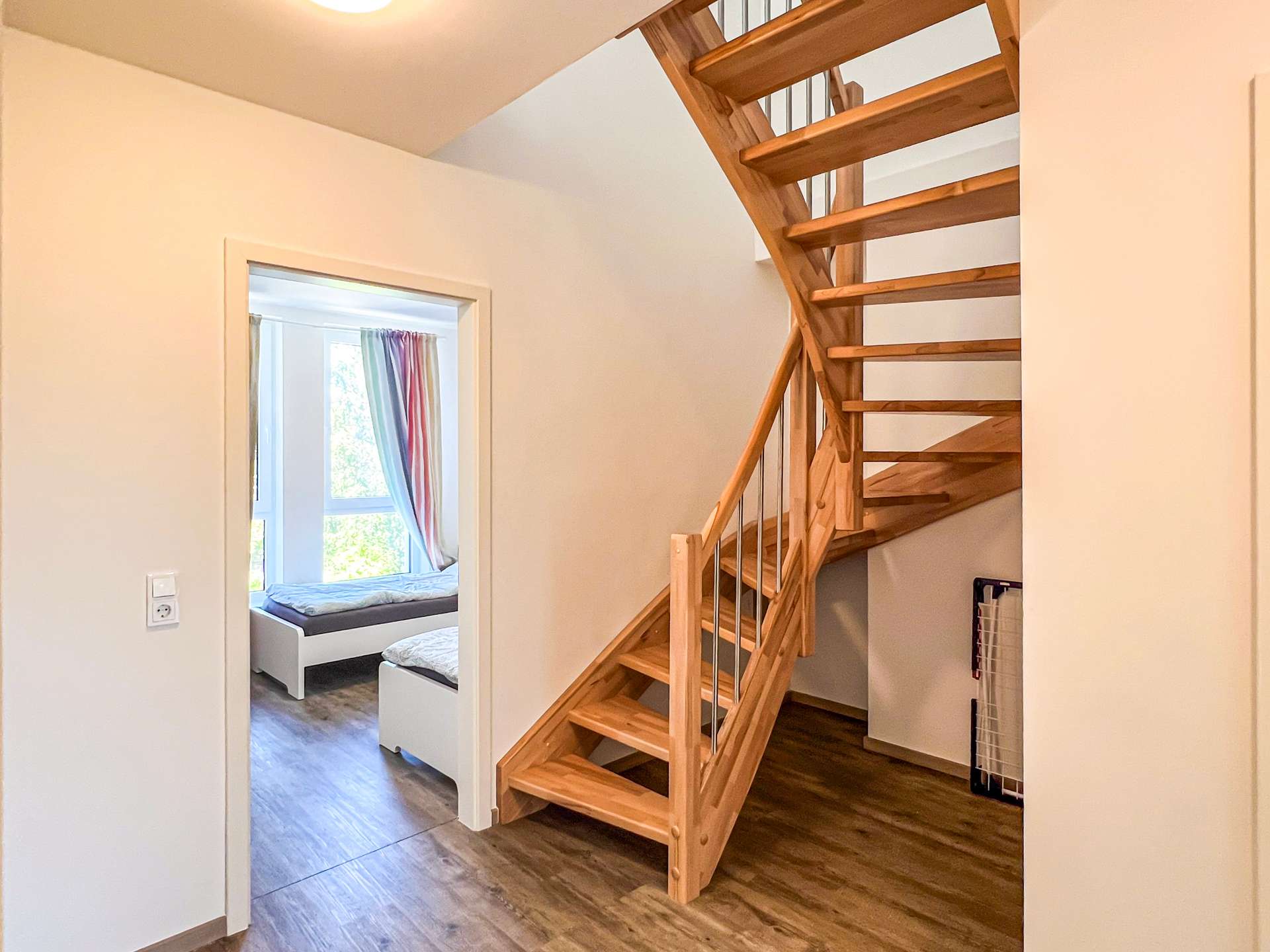 Flur mit Wendeltreppe