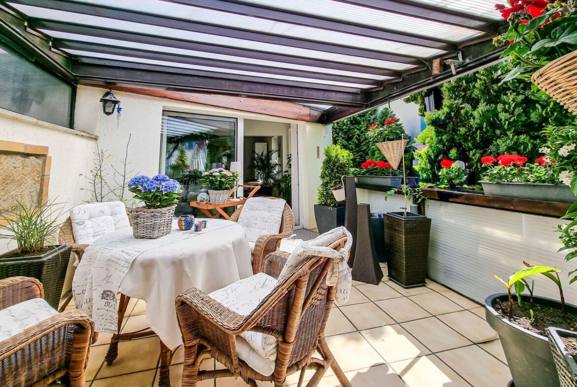 Terrasse im 1.OG