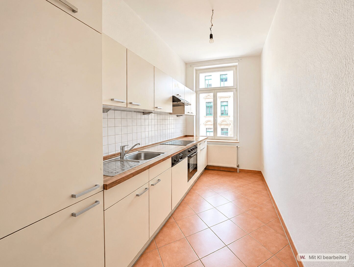Küche mit praktischer EBK