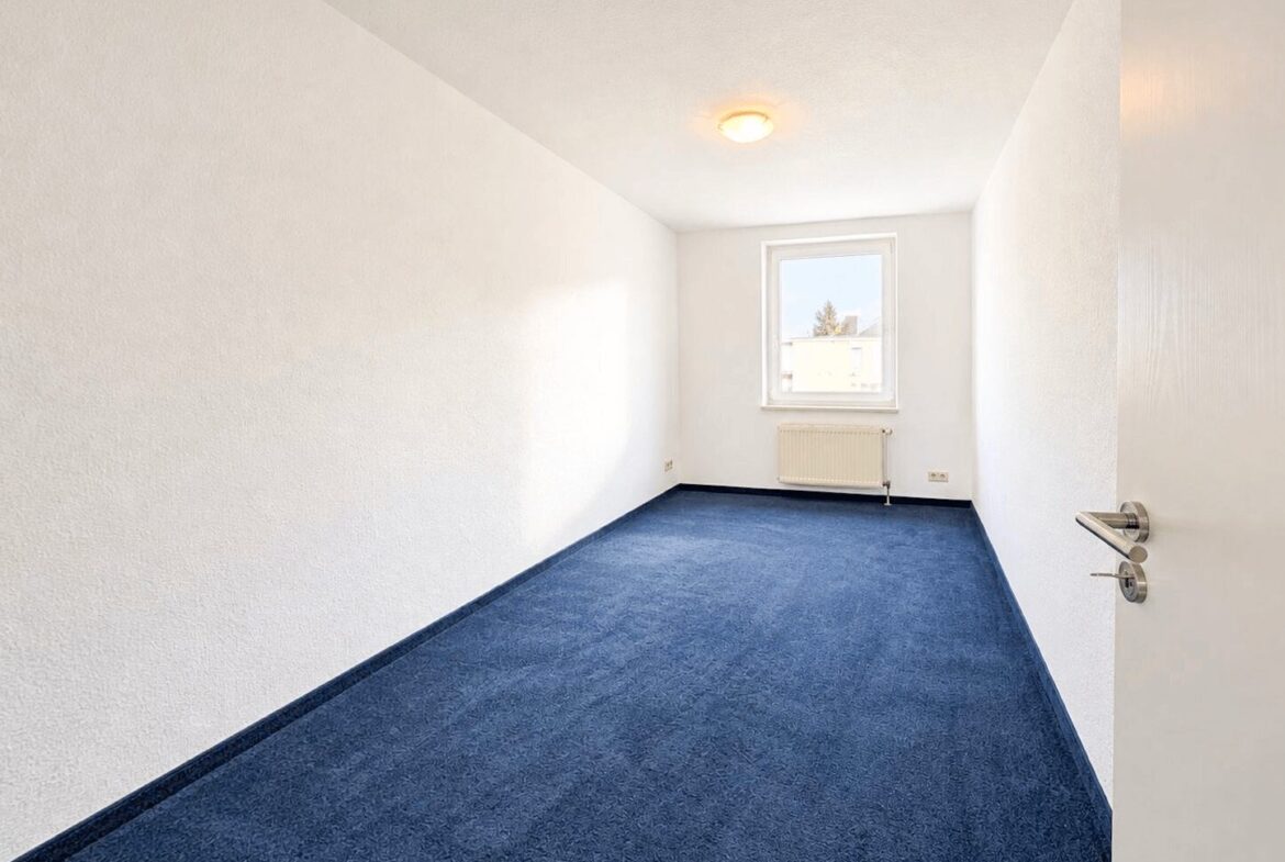 1. OG rechts - Schlafzimmer