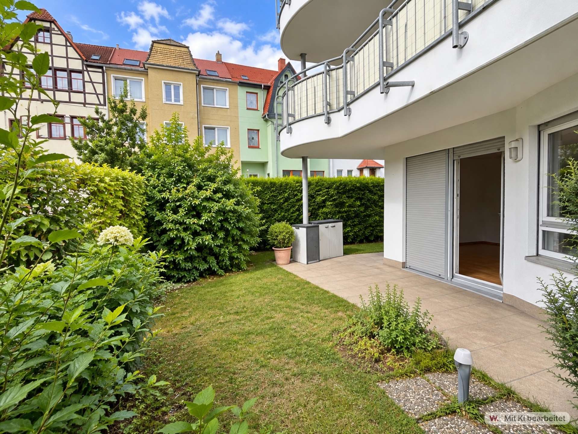 Garten mit Terrasse