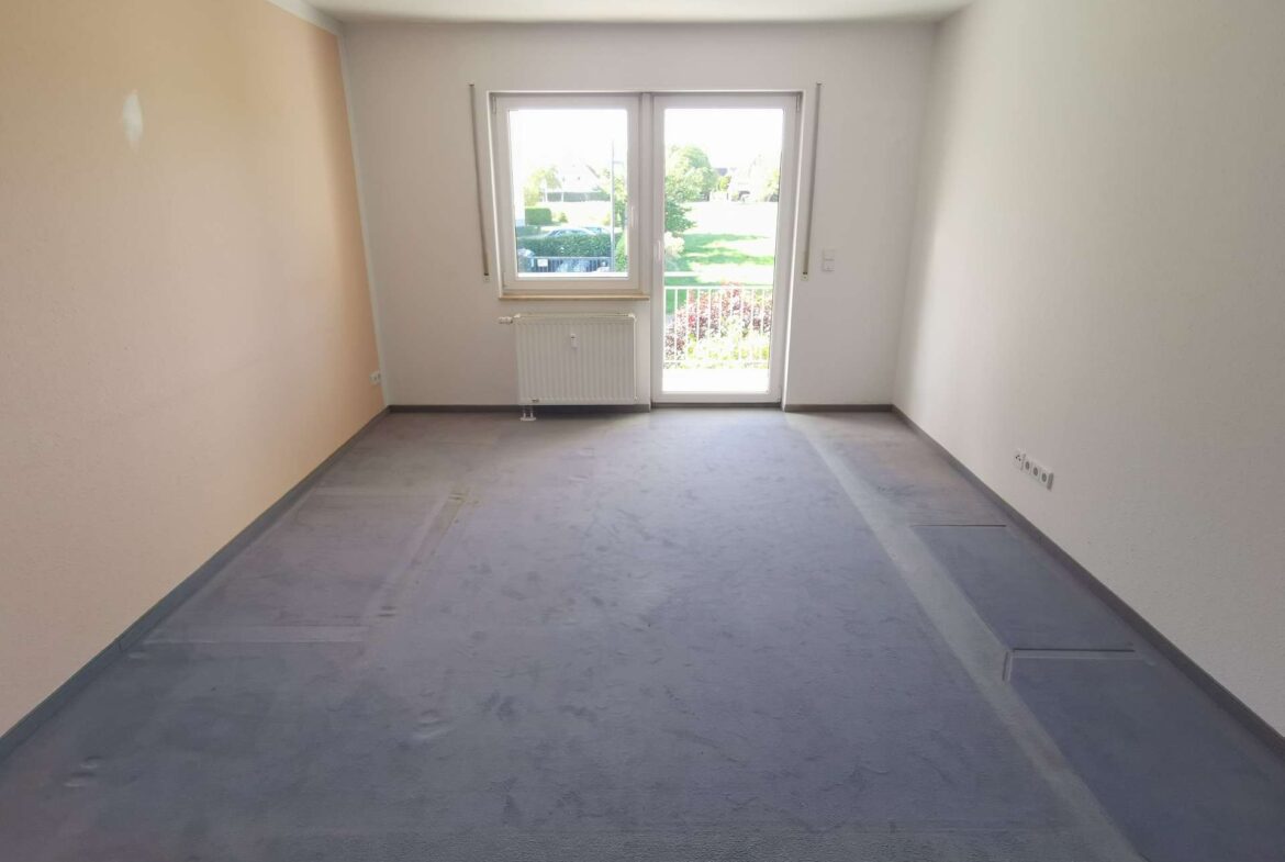 Wohnzimmer (vor Renovierung)