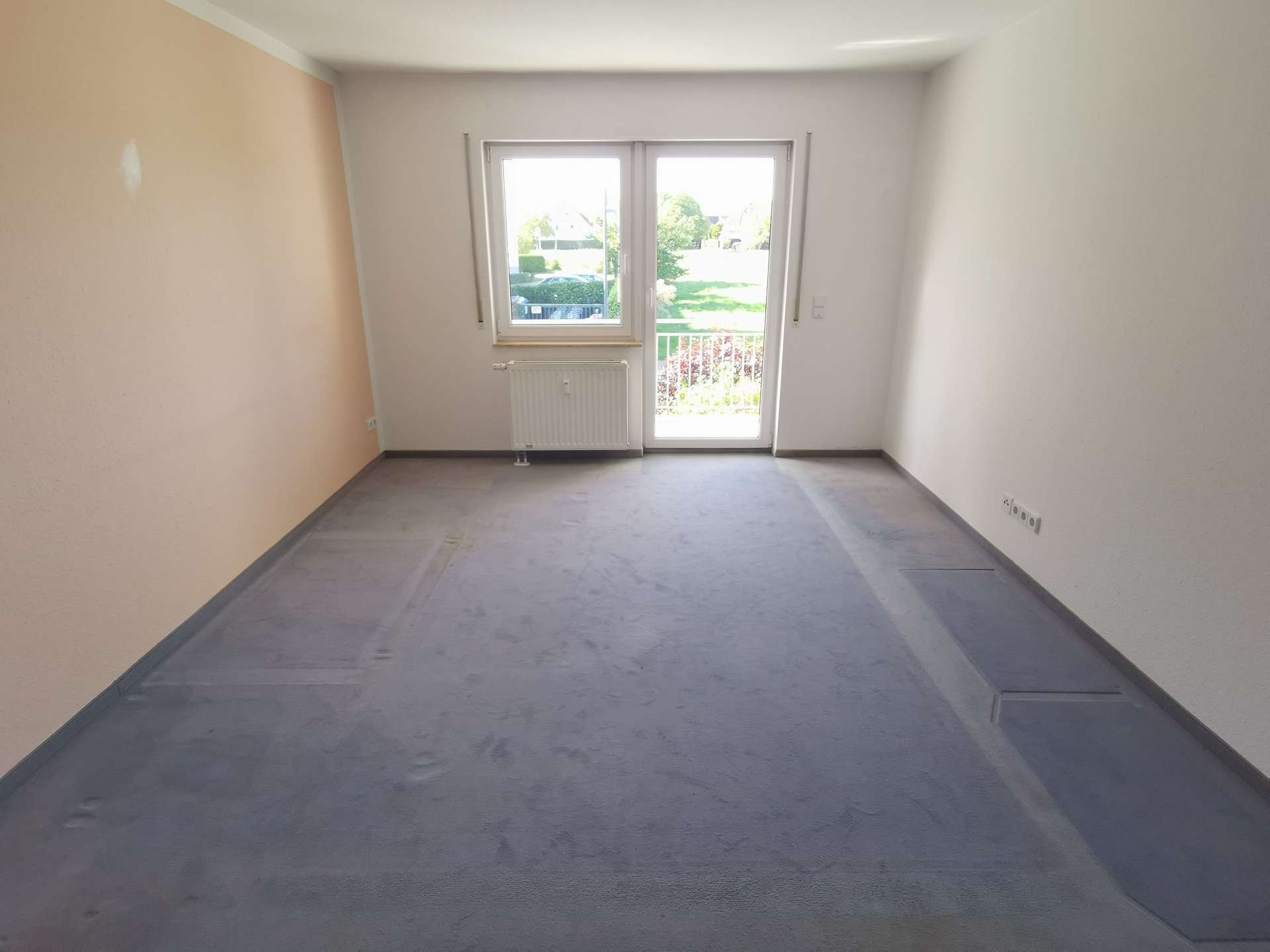 Wohnzimmer (vor Renovierung)