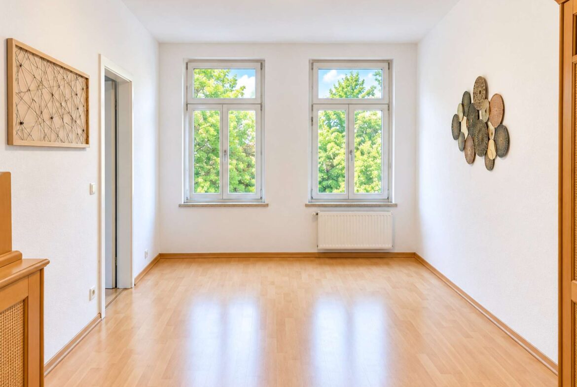 Wohn- und Schlafzimmer