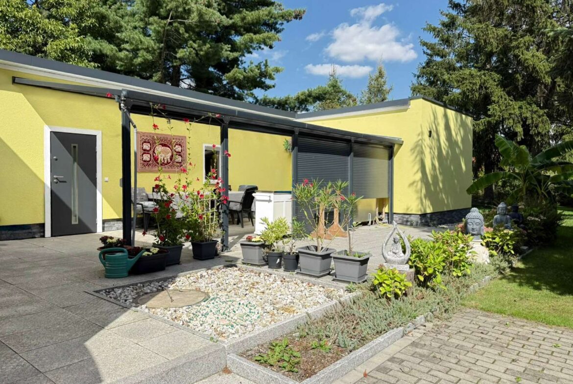 Überdachte Terrasse