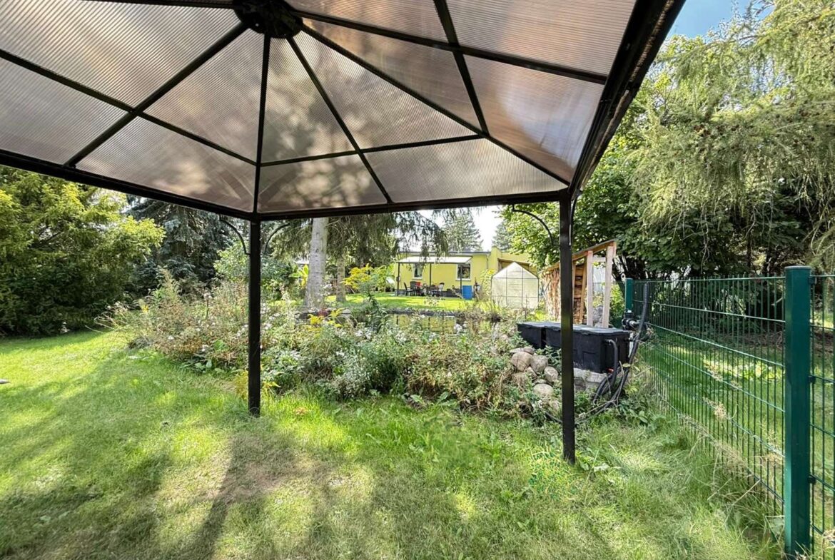 Überdachung im Garten