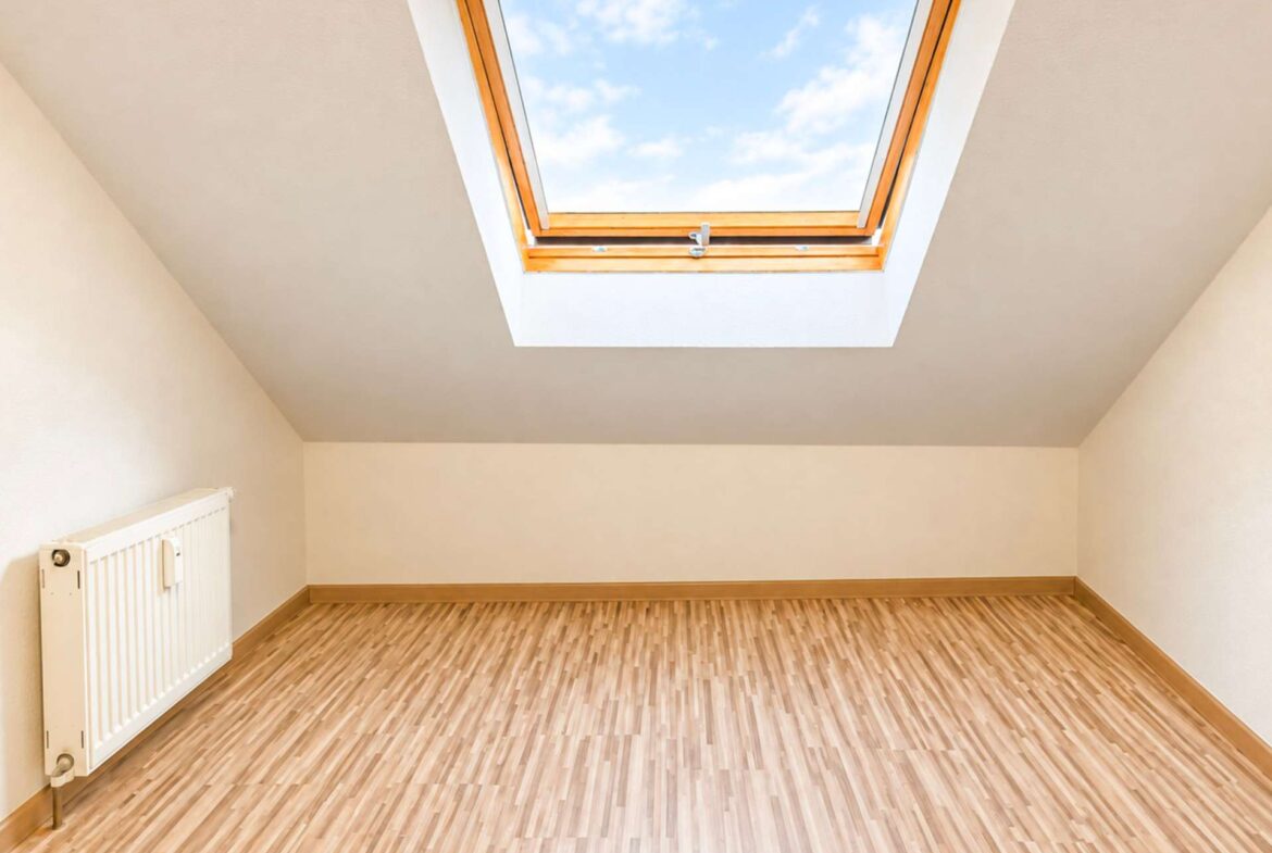 Schlafzimmer (KI beräumt)