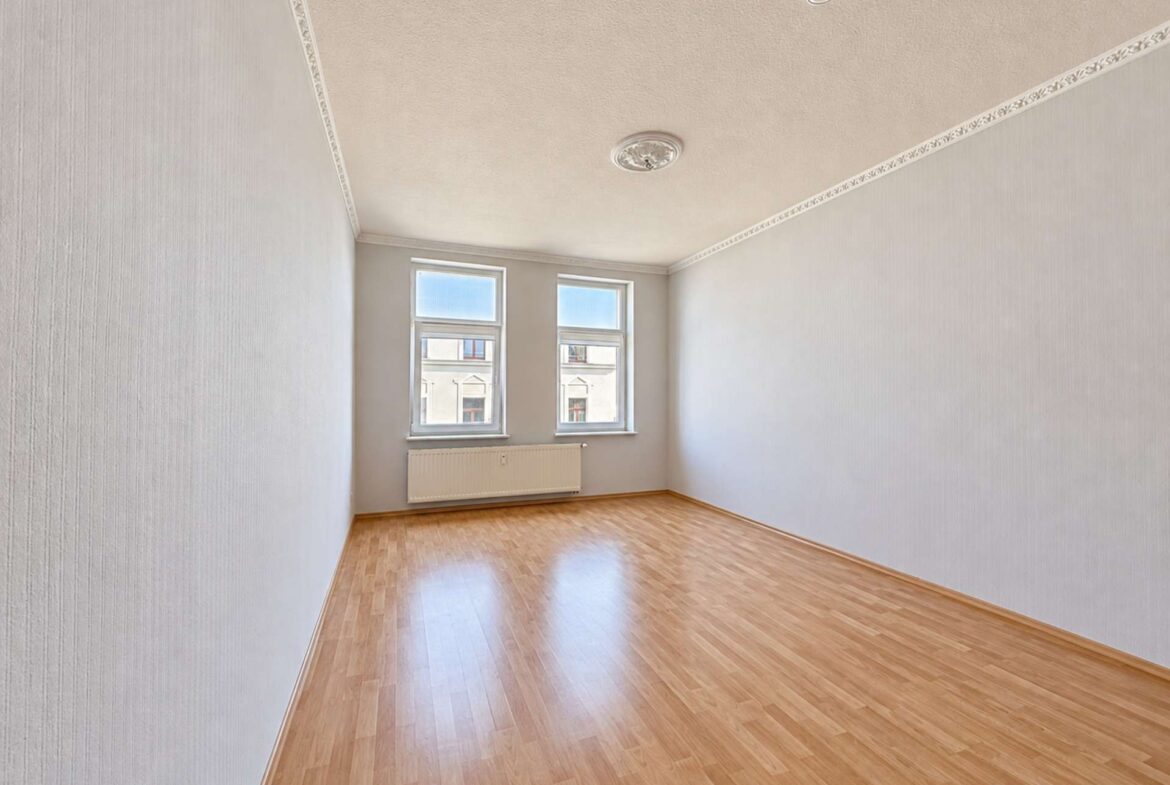 Wohnzimmer mit Stuck
