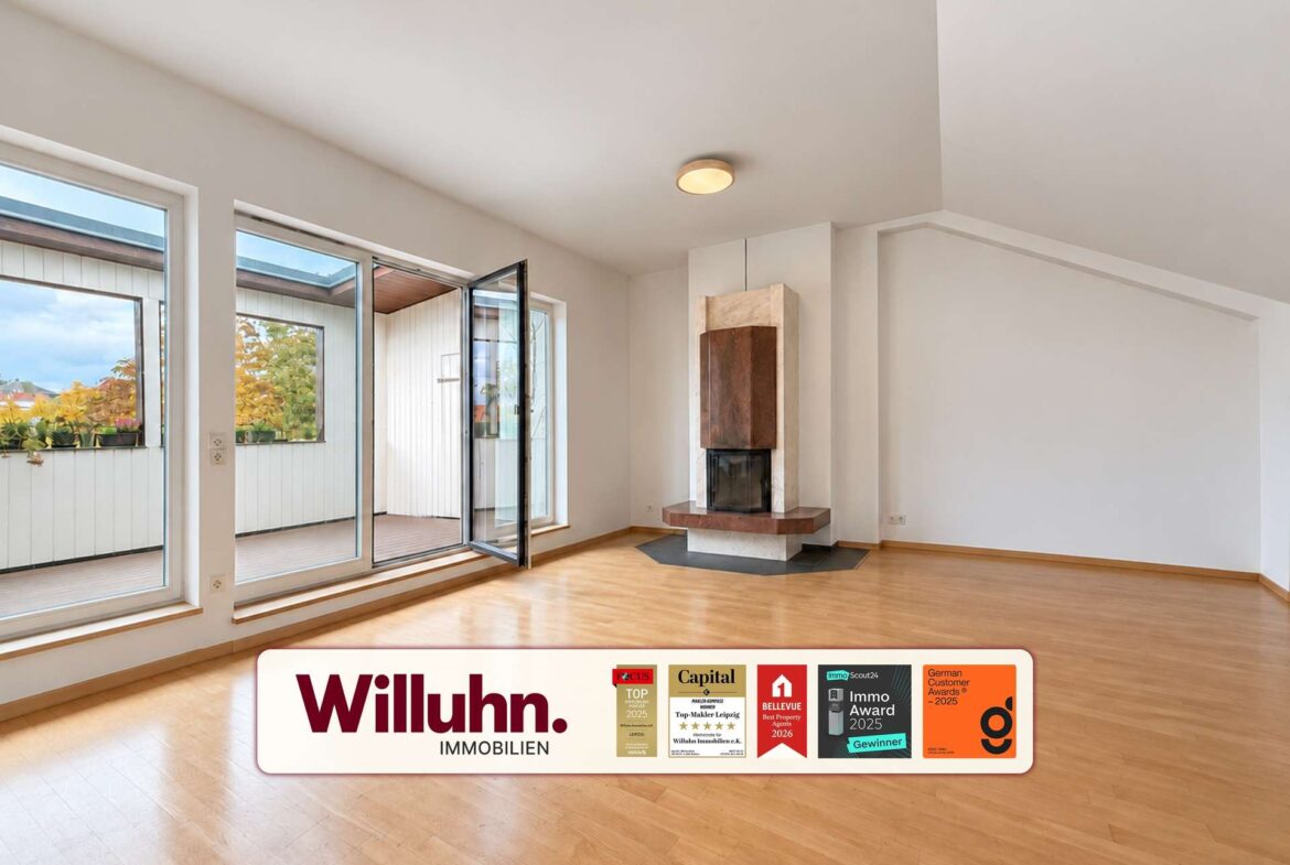 Wohnzimmer mit Kamin