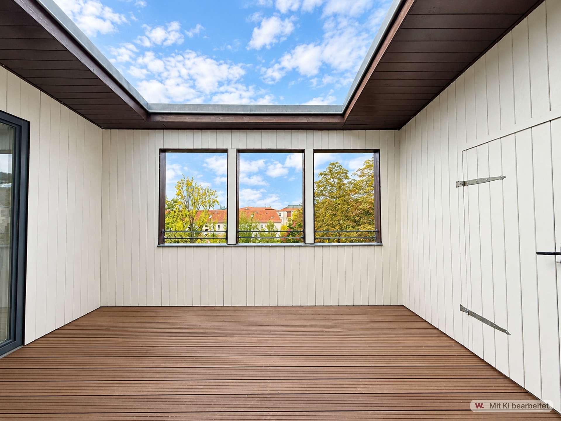 Loggia mit Geräteschuppen