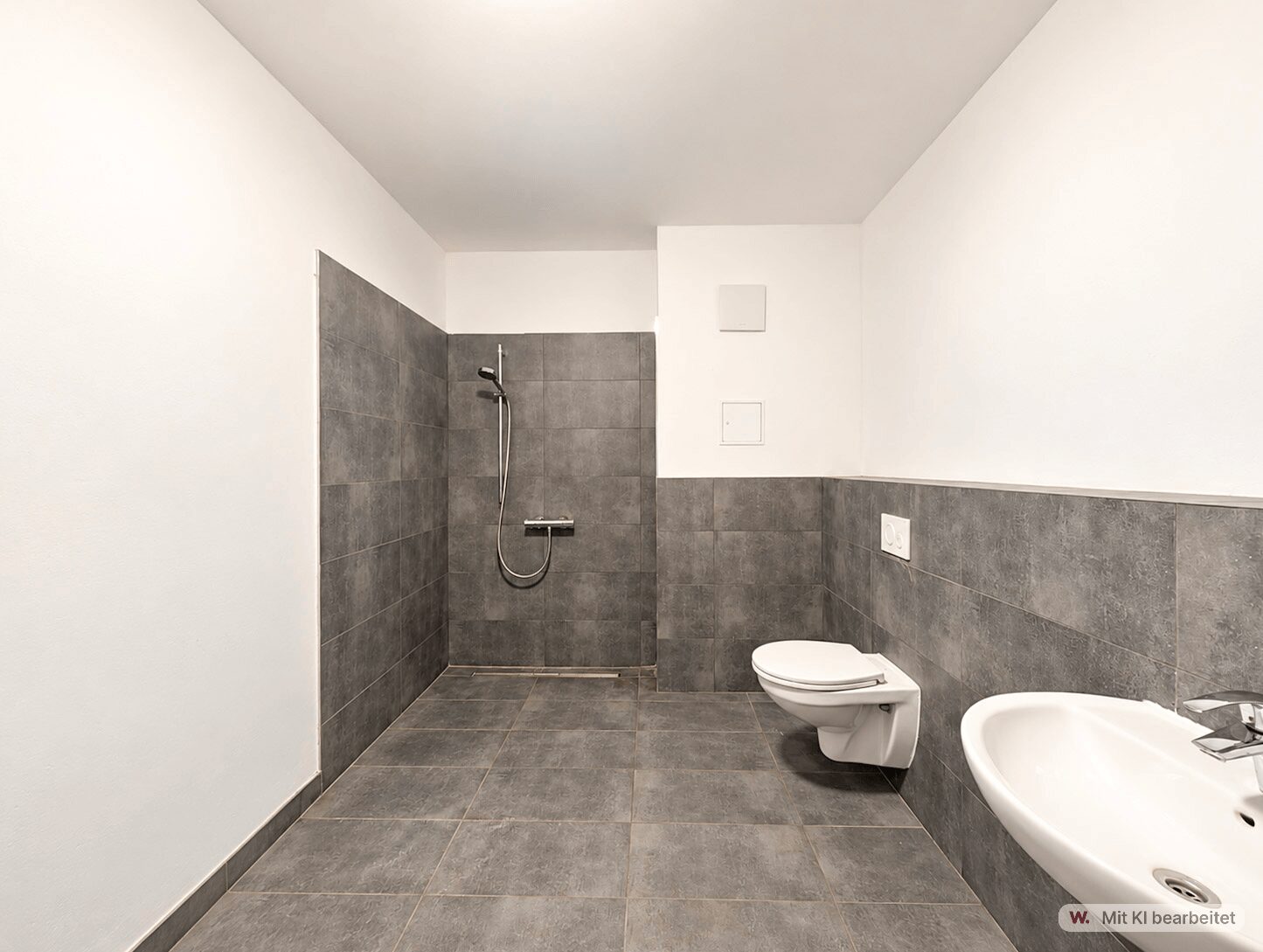 Modernes Badezimmer