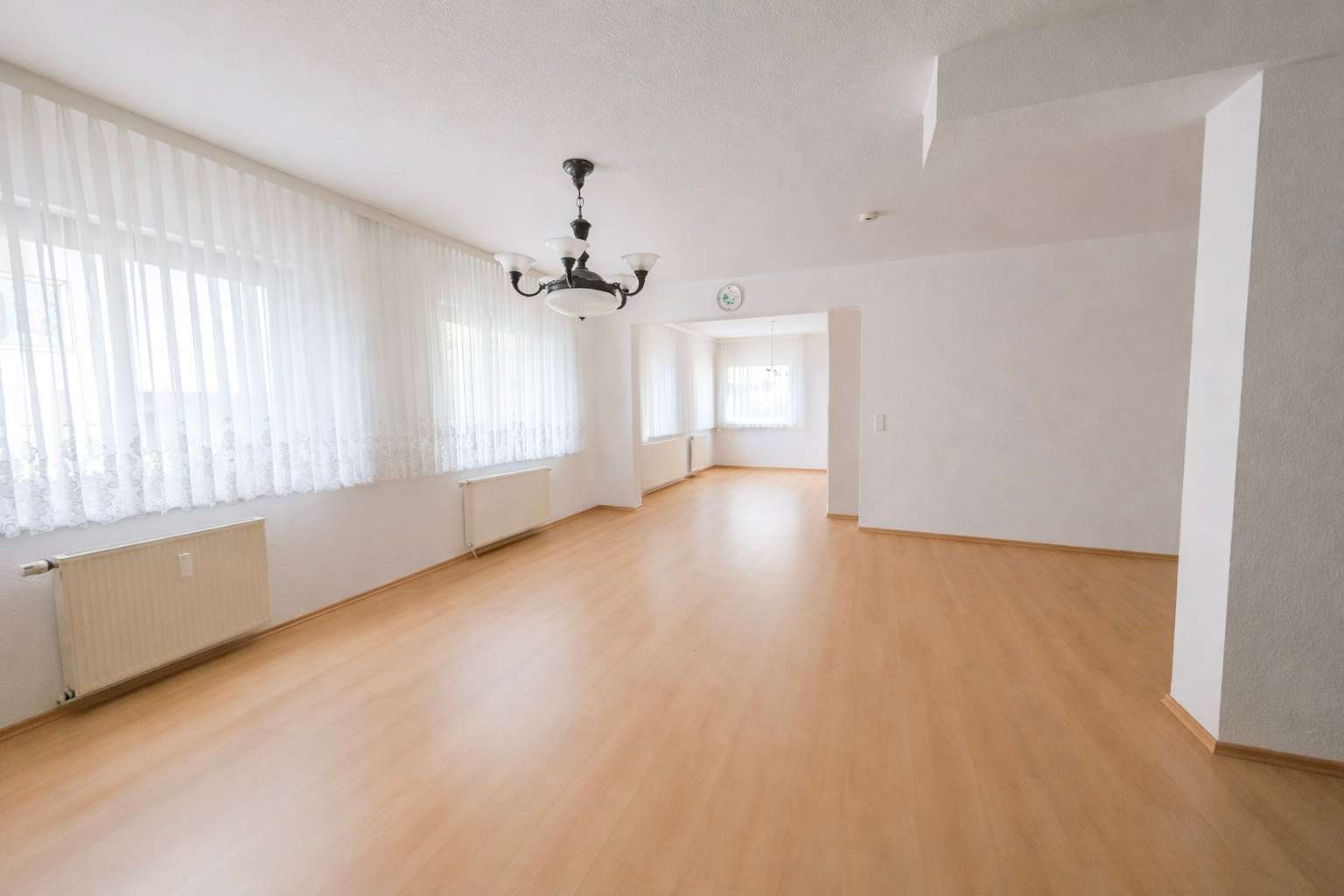 Großzügiges Wohnzimmer