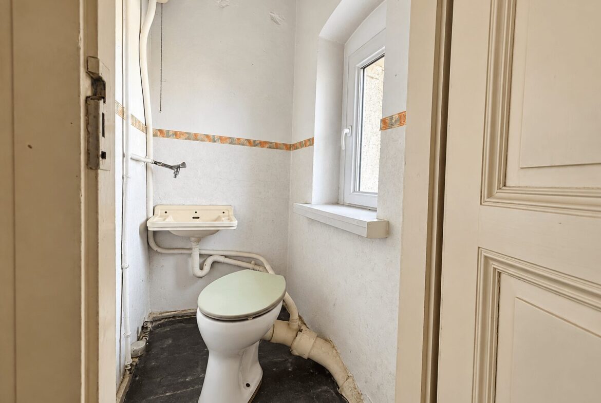 WC