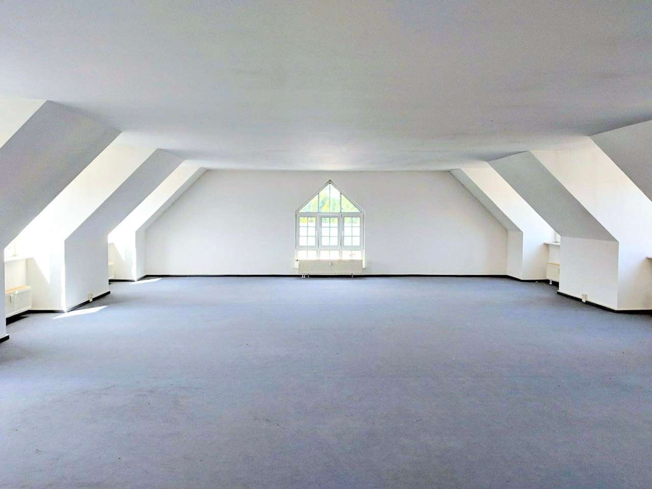 Haus33_DG_GE11_Raumansicht