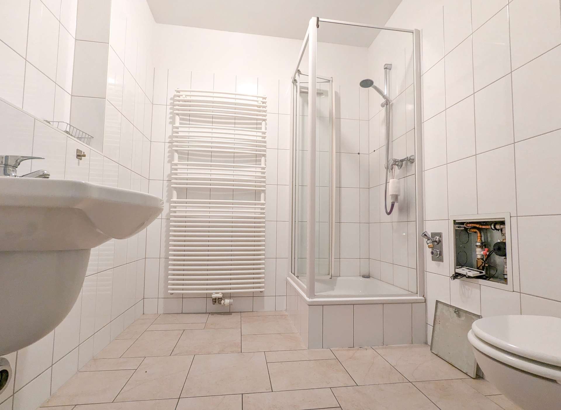 Bad mit Dusche